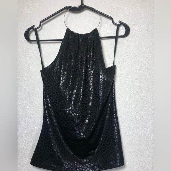 Niche Usa Chic Black Halter blouse - Picture 4 of 11